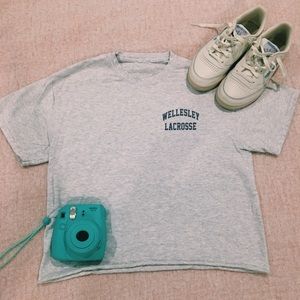 ☆Brandy Melville cut off t-shirt☆